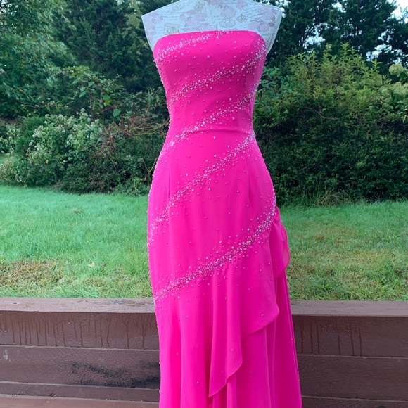 P’zazz Prom Strapless sequin Dress - Picture 4 of 7